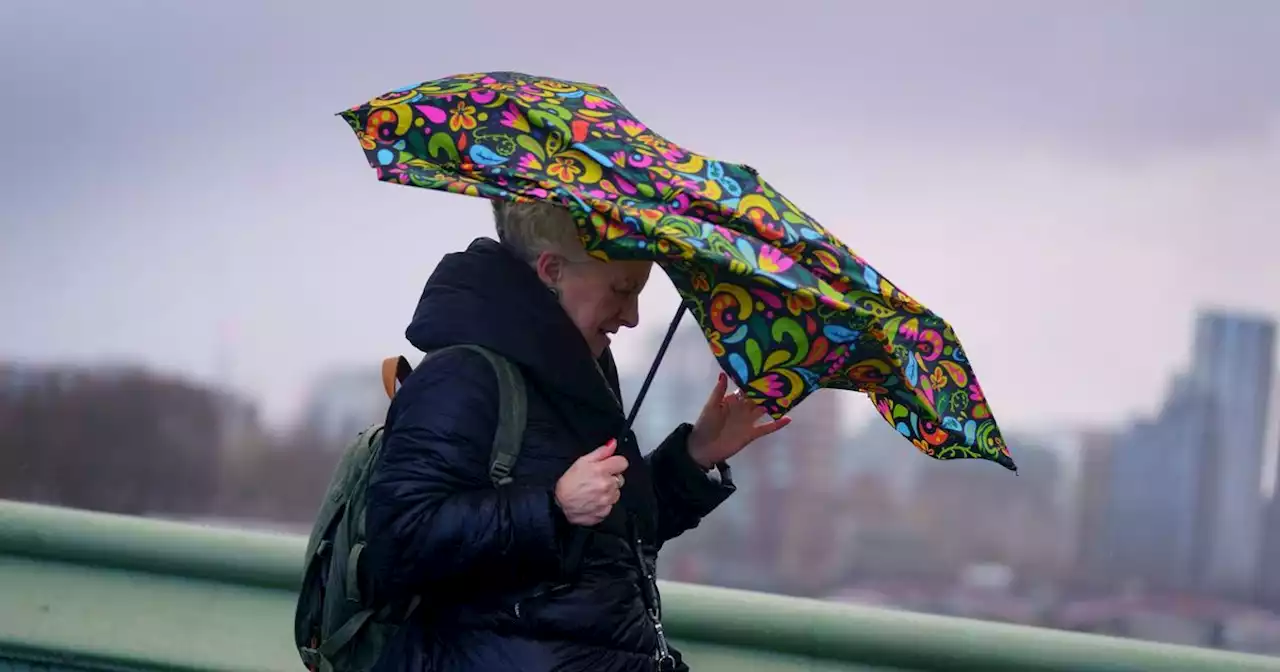 Hot period nears horrible end as Met Eireann forecast low system to ruin weekend