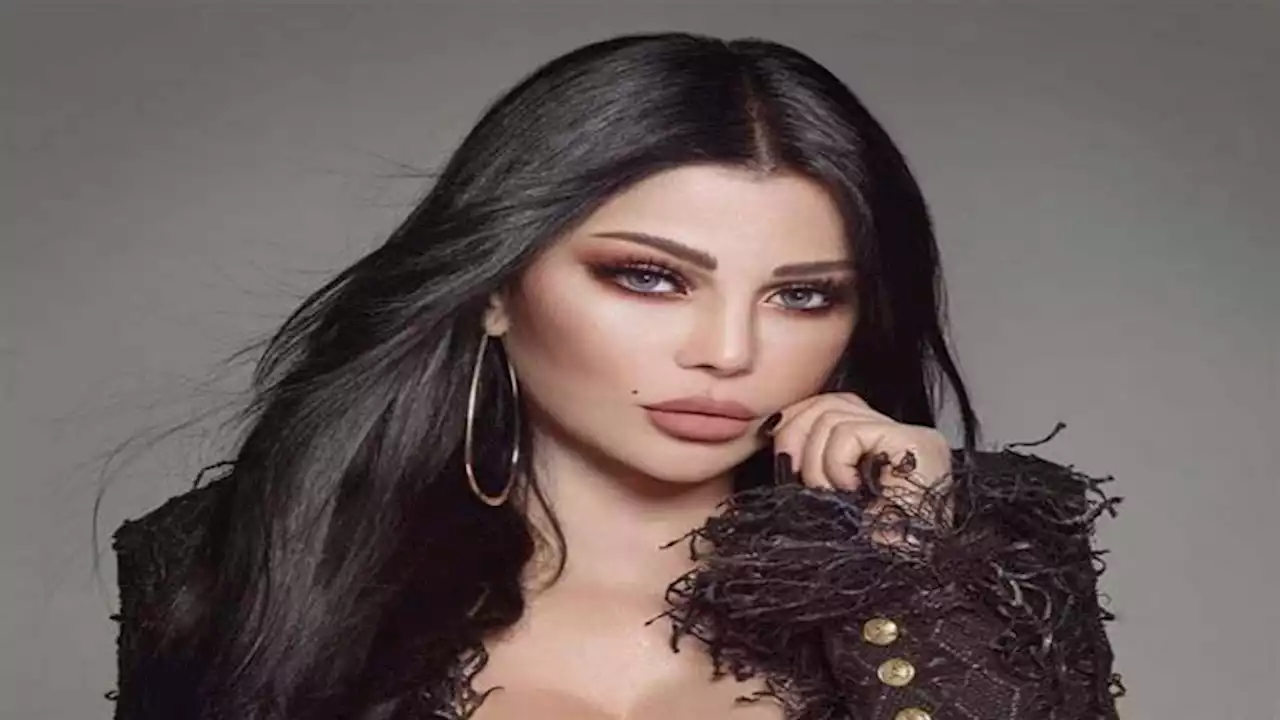 'هي والثلاجة'.. هيفاء وهبي تنشر صورا من داخل مطبخ منزلها والجمهور يعلق