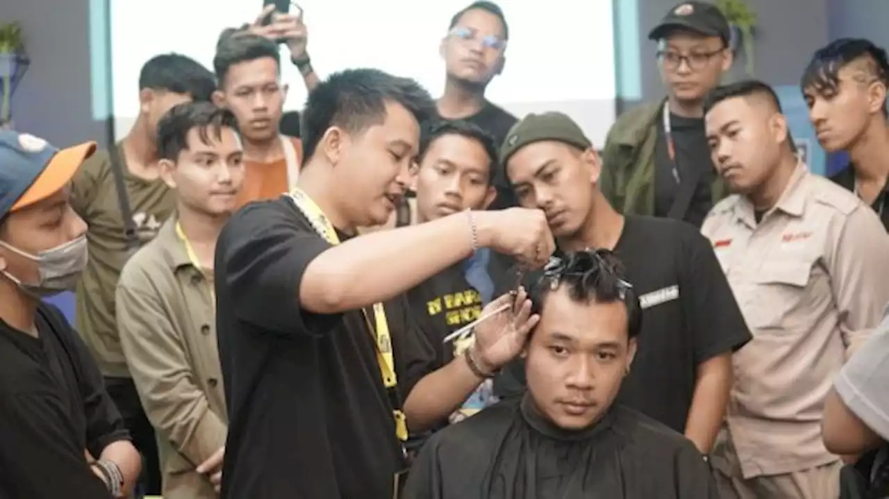 Cari Bibit Pemangkas Rambut Terbaik Melalui Ajang 'Barber Battle'