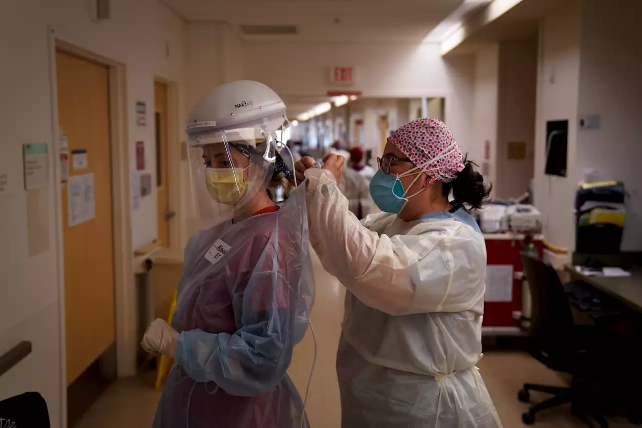 LA City Council Tentatively OKs Healthcare Worker Wage Hike