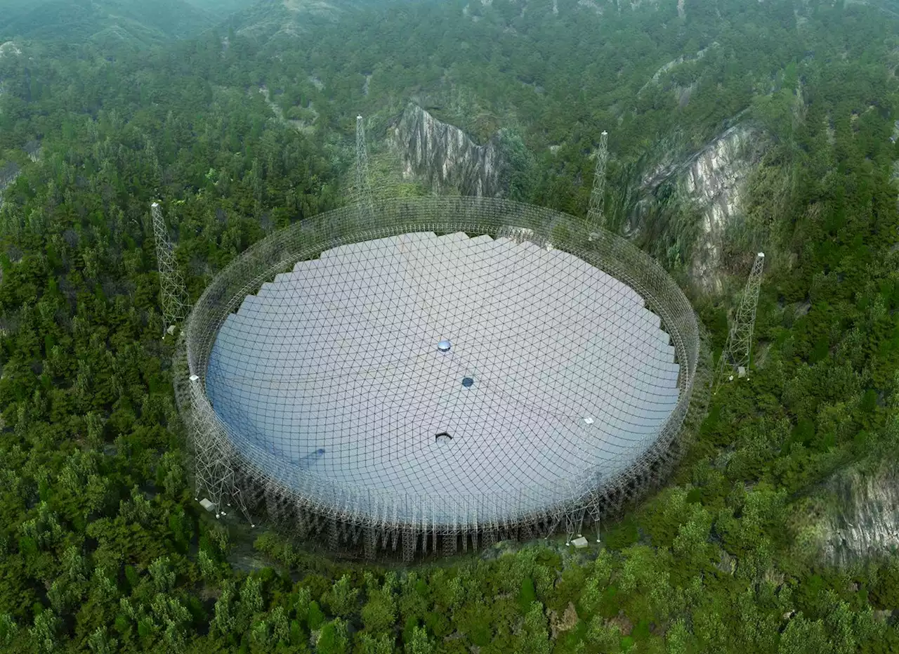 Chinese Astronomers Detect an Interesting (Probably not Alien) Signal With the FAST Radio Observatory