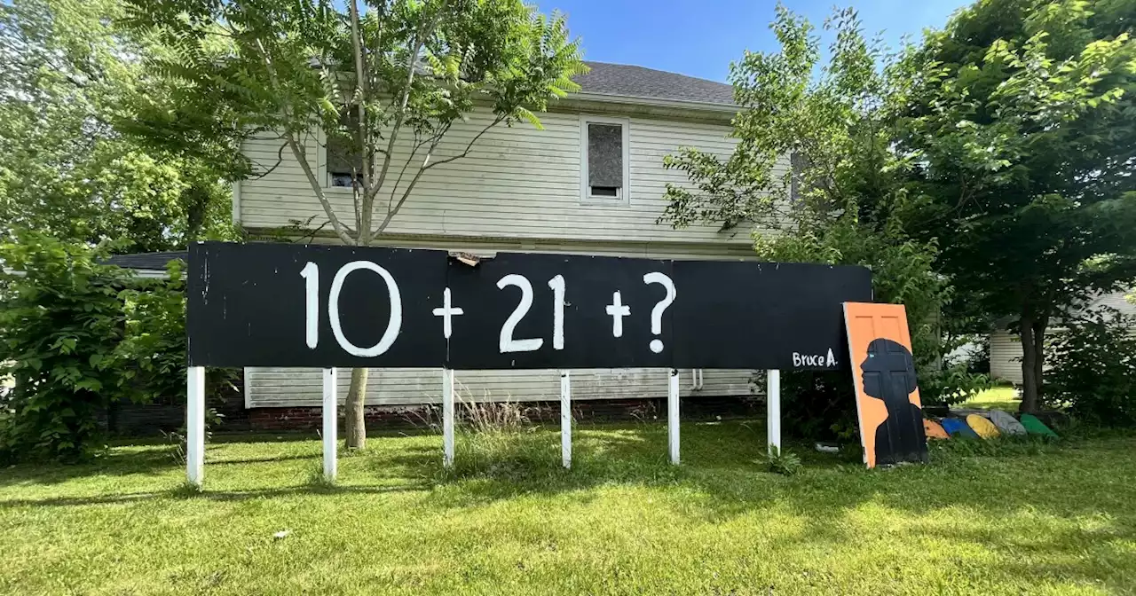 '10+21+?' Indy mural urges us to have a conversation