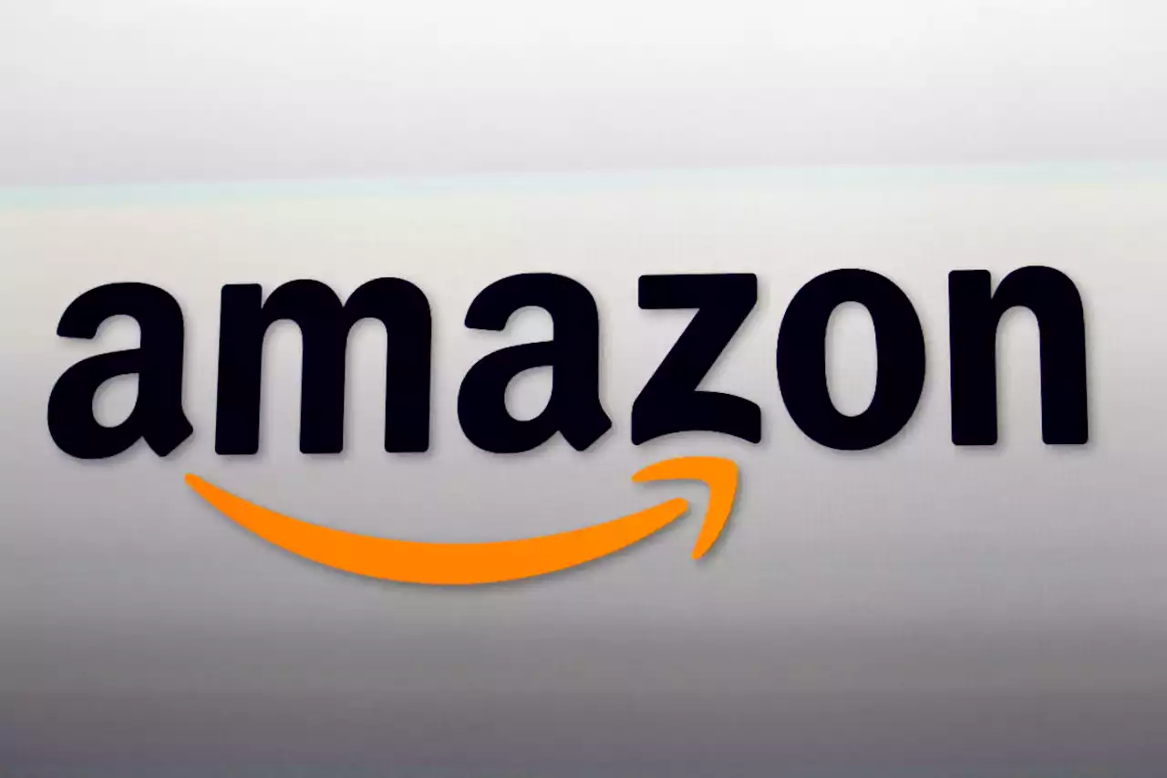 2 Black executives leave Amazon amid changes in leadership