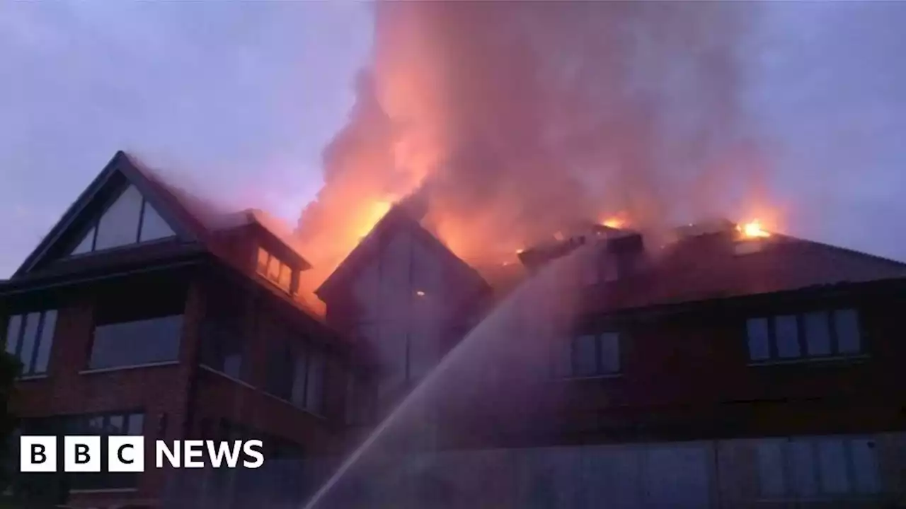 Chelsfield Hill house fire: 70 firefighters tackling blaze