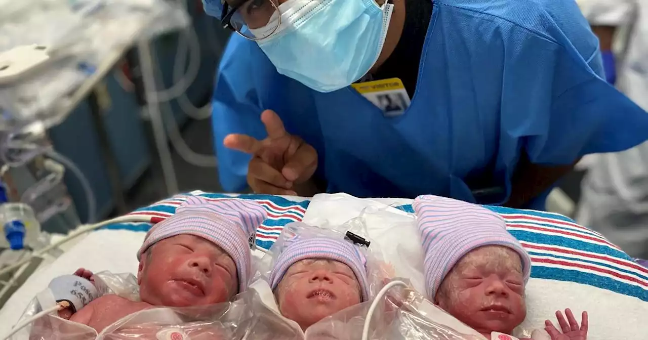 Ald. Byron Sigcho-Lopez, wife Loreen welcome triplets; says all are 'healthy and resting well'