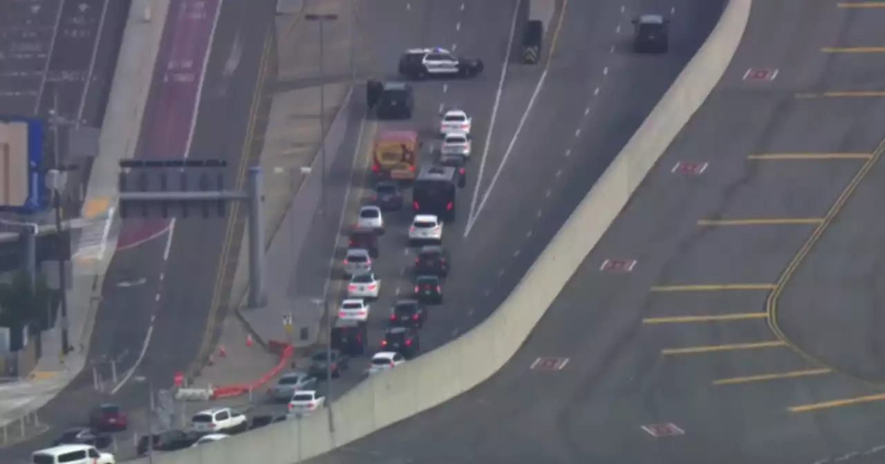 Police clear suspicious vehicle at LAX that lead to massive traffic backup in the area