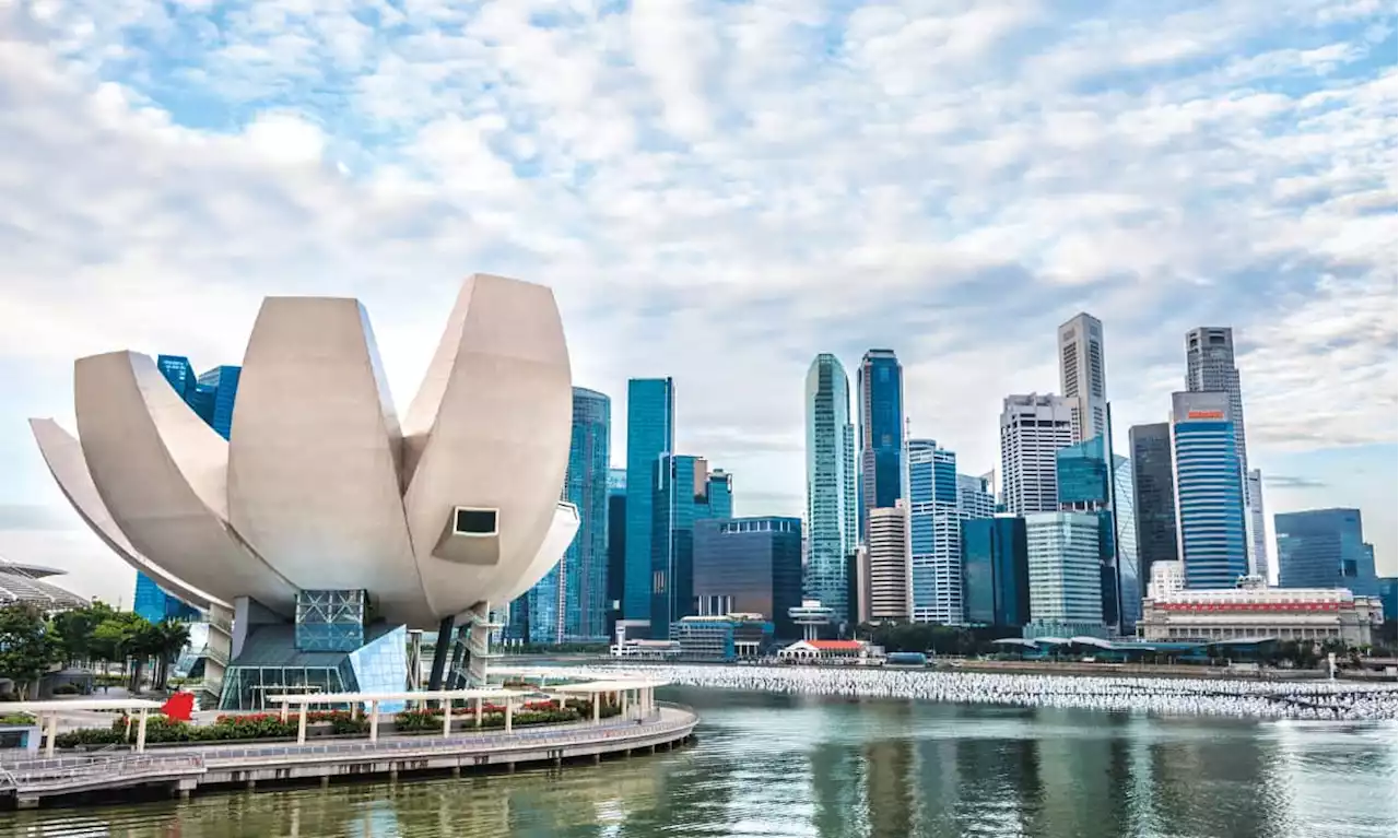 Singapore's MAS Grants CryptoCom In-Principle Approval