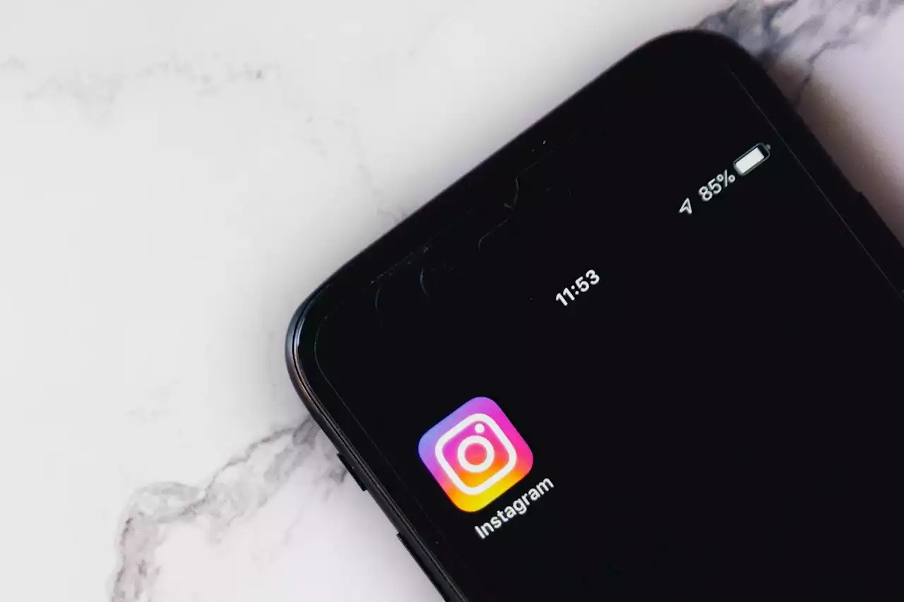 Instagram is testing AI-powered video selfies to verify age | Digital Trends