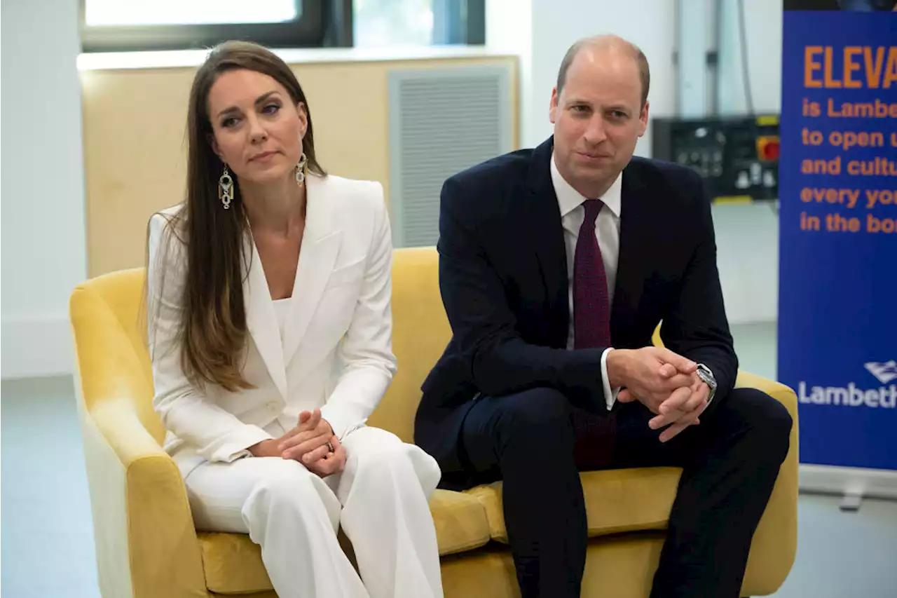 Kate Middleton dimostra che il bianco è l'alleato perfetto delle more - iO Donna