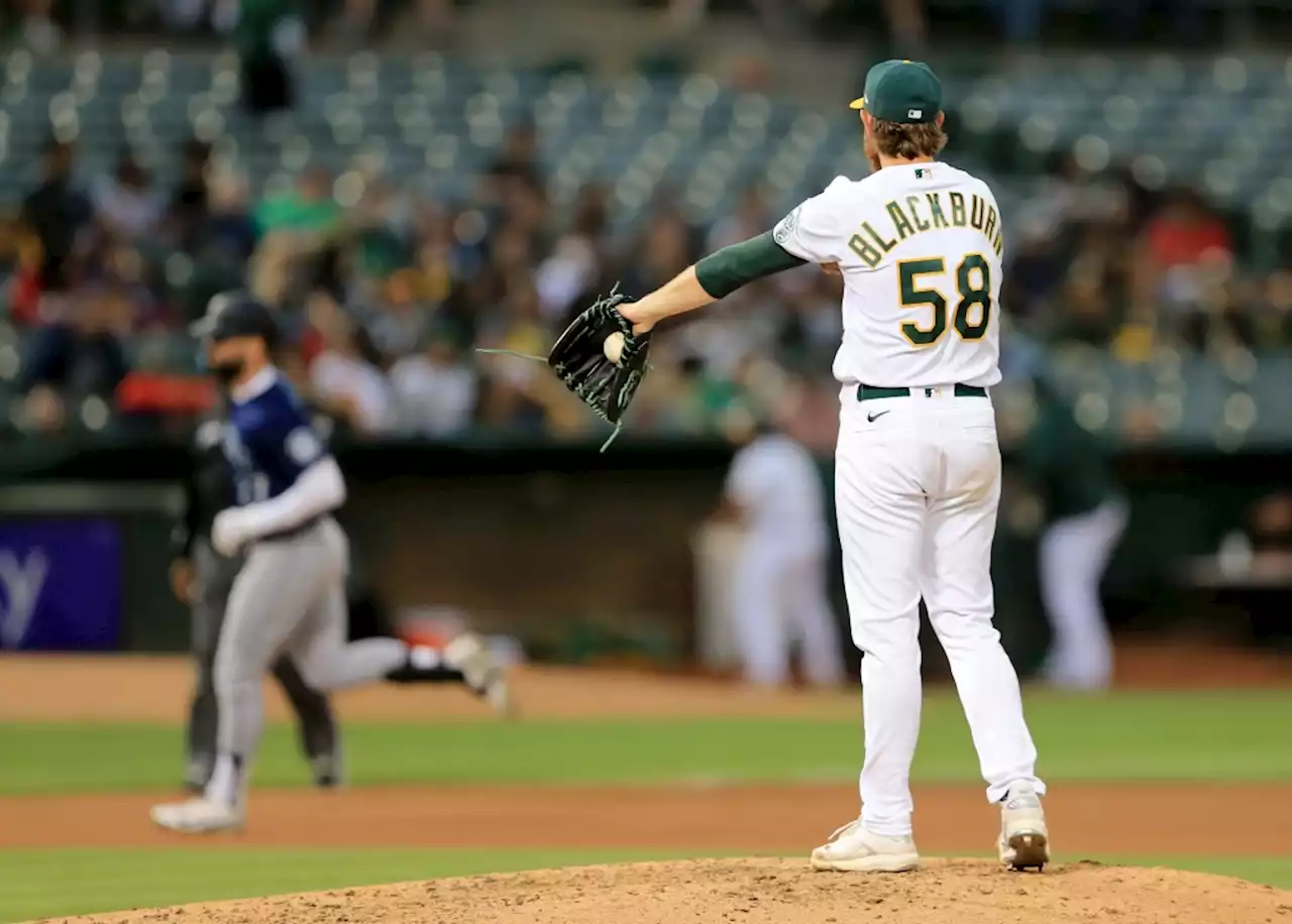 Athletics suffer another blowout loss to Mariners