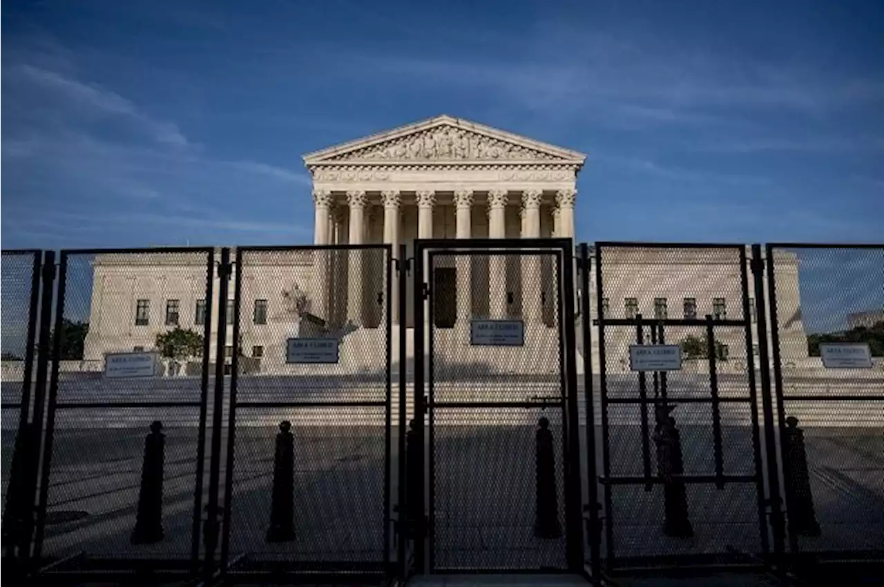 Supreme Court rules Americans have right to carry guns in public | News24