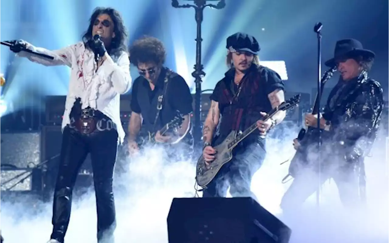 Johnny Depp in tour con gli Hollywood Vampires nell'estate 2023