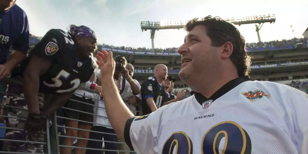 Tony Siragusa, Former NFL Defensive Lineman, Dies at 55