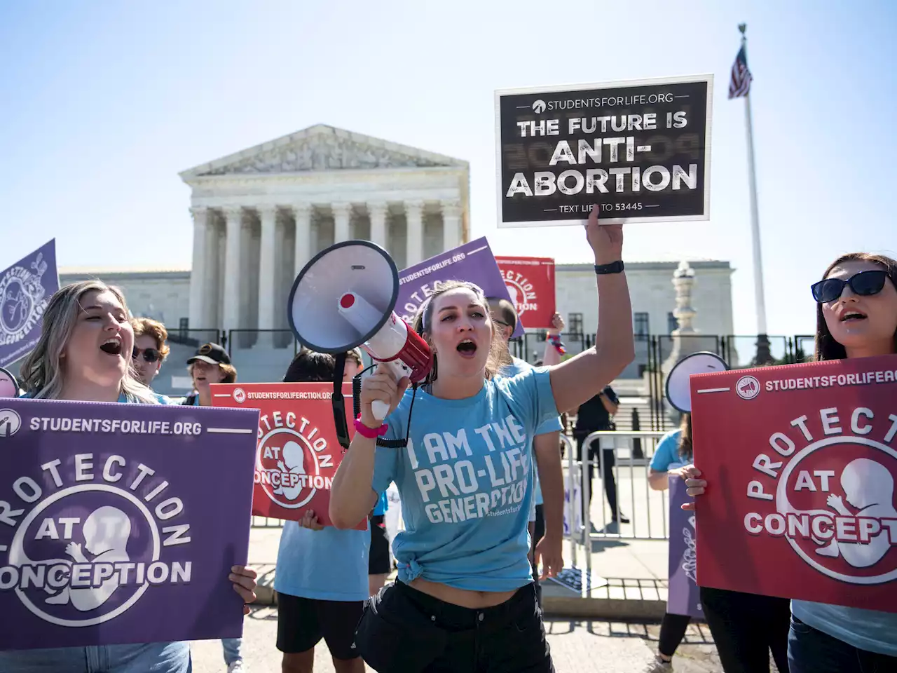 Supreme Court overturns Roe v. Wade, ending right to abortion upheld for decades - Alaska Public Media