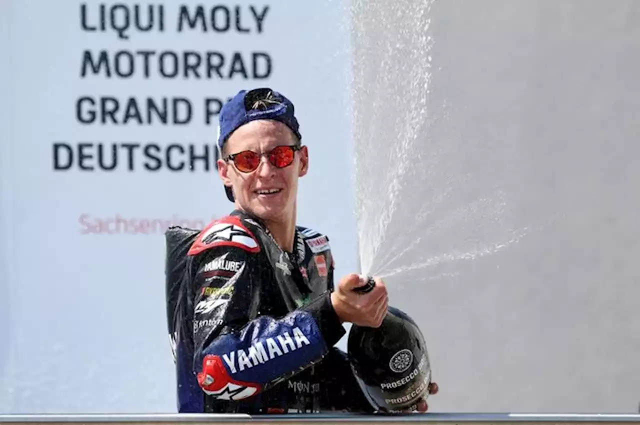 Hebatnya Fabio Quartararo adalah Pembalap MotoGP Lain Tak Bisa Menirunya - Bolasport.com