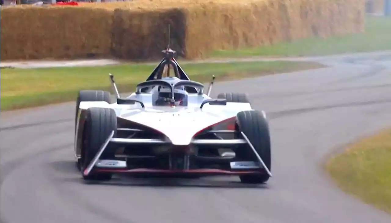 Take a first look at Formula E’s new Gen3 car in action | Engadget