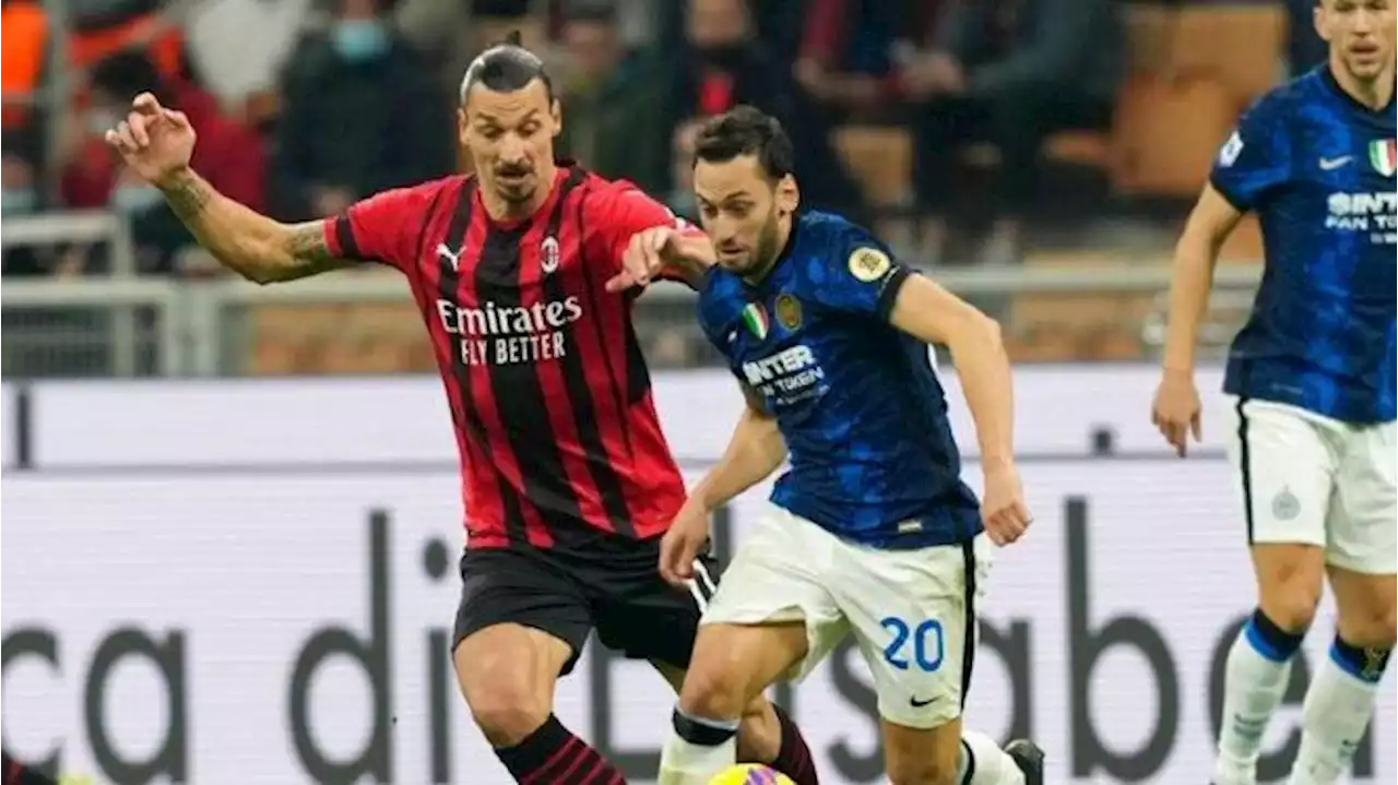 Perseteruan Calhanoglu dan Ibrahimovic Seret Simone Inzaghi