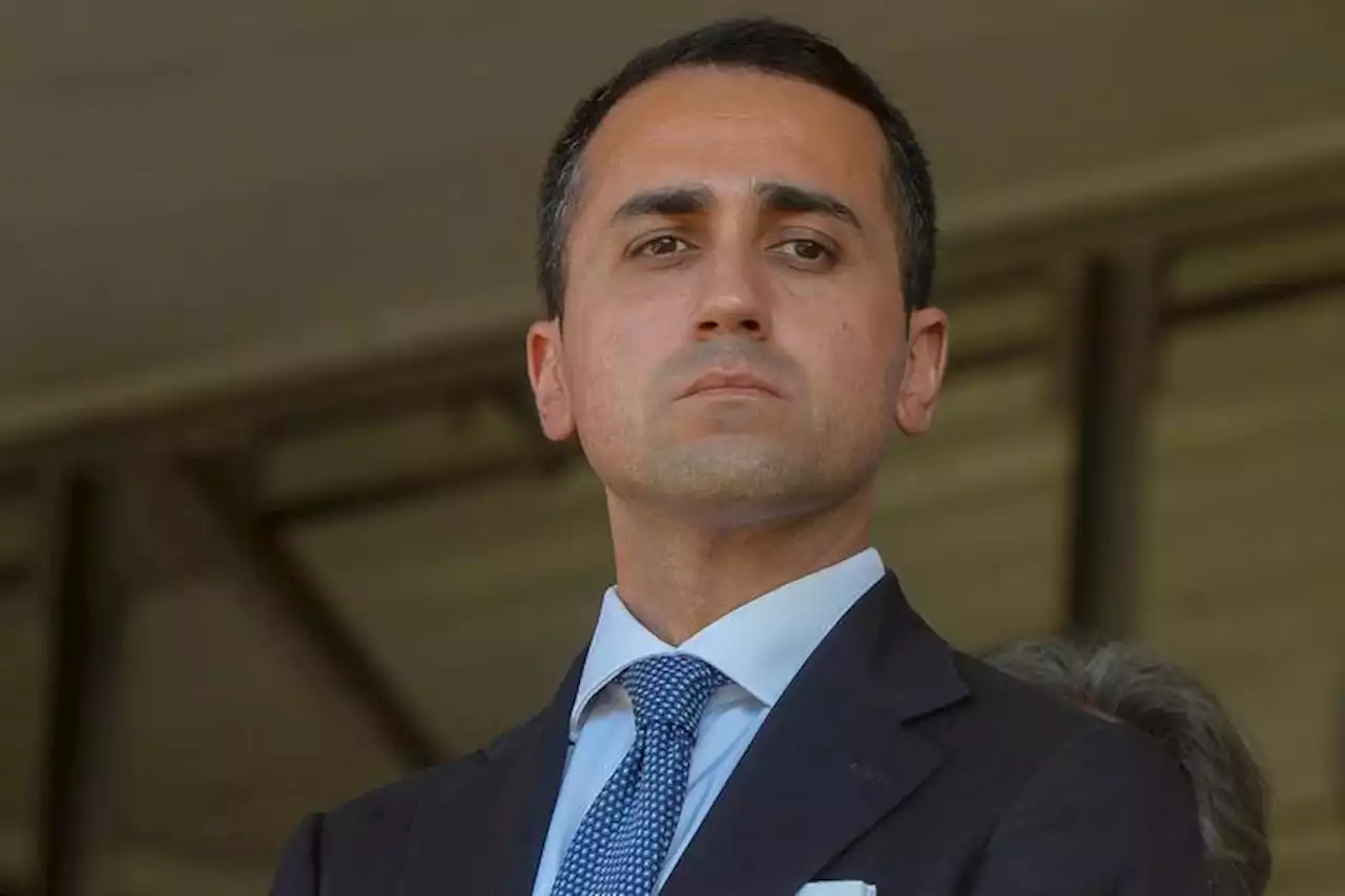 Di Maio: 'No ad attacchi, chi lascia il Governo abbandona il Paese'