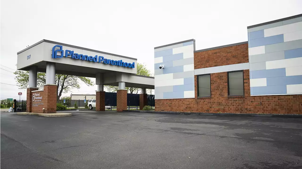 Abortion clinics close after Roe v. Wade ruling