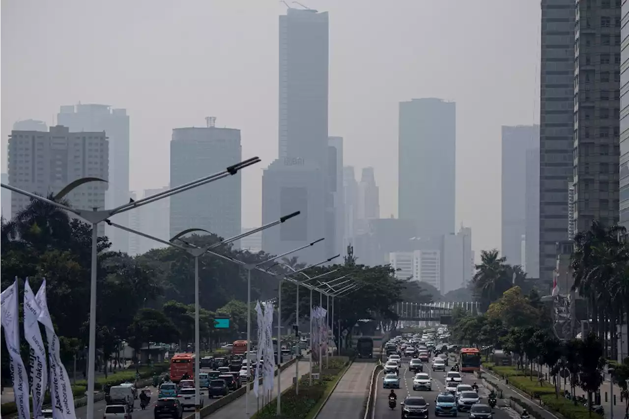 Kualitas Udara Jakarta 5 Besar Terburuk di Dunia, KPBB: Jangan Kaget | Jakarta Bisnis.com