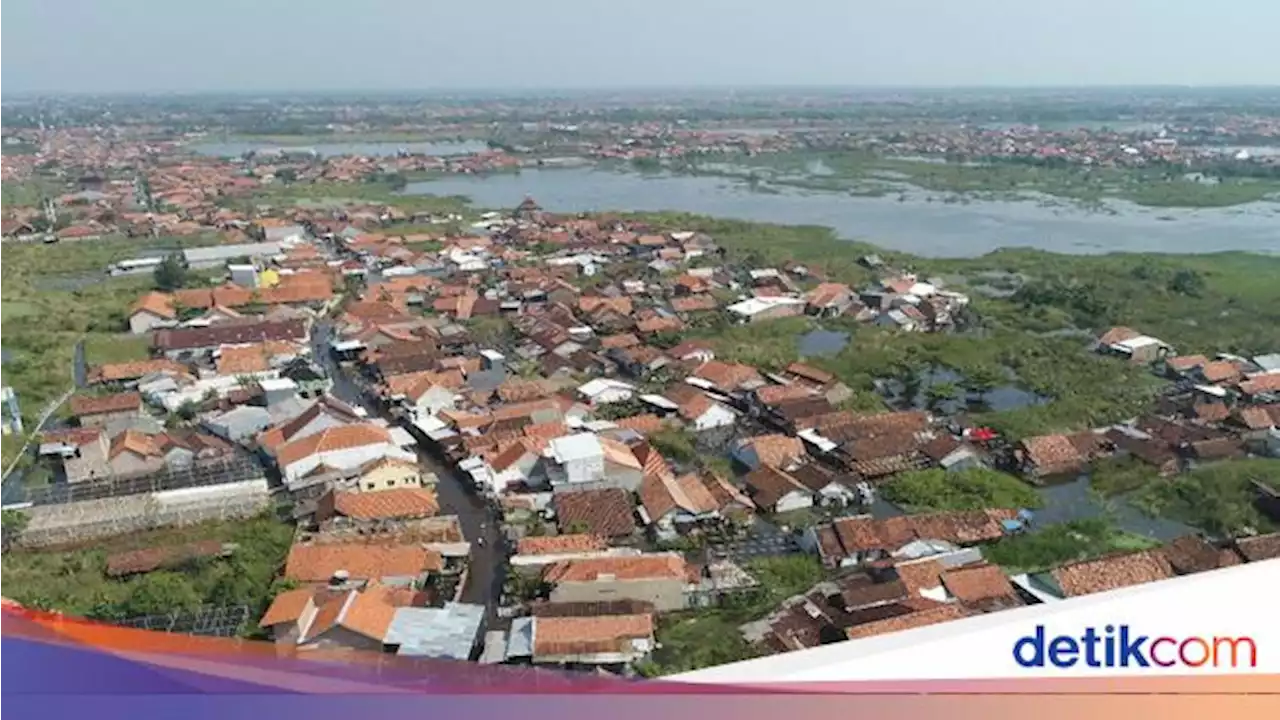 Soal Banjir Rob di Pantai Utara, Sekda Jateng: Tanggul Tak Sesuai Spek