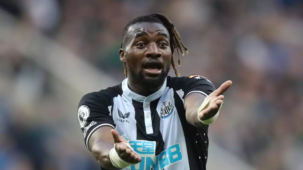 Newcastle star has 'head turned' by Chelsea, Tottenham as door opened for £40m sale