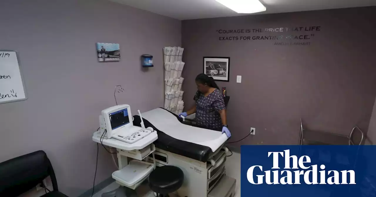 Patients in Texas clinics were waiting to get their abortions. Then Roe fell