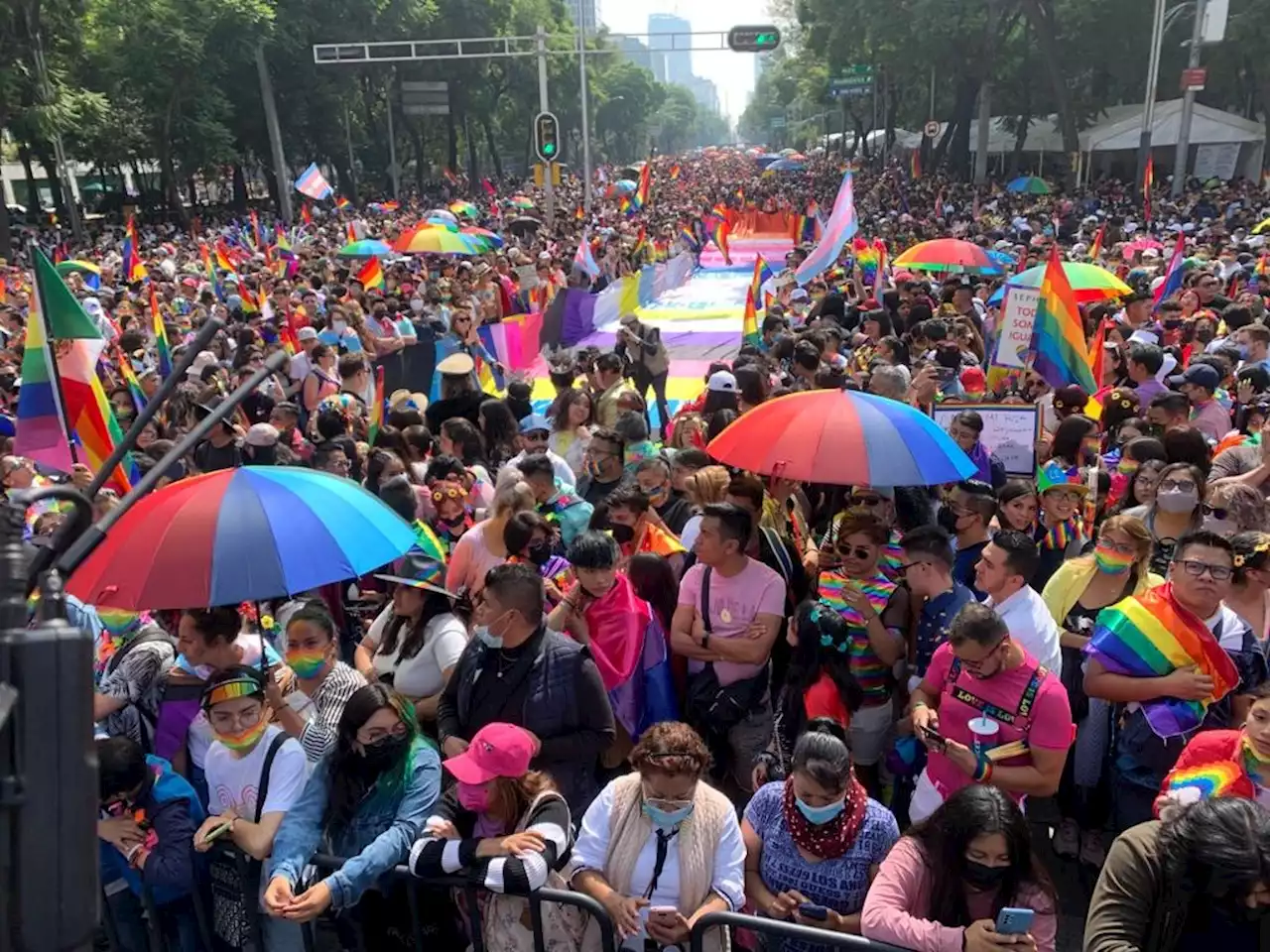 Abarrotan Reforma por Marcha del Orgullo LGBT+