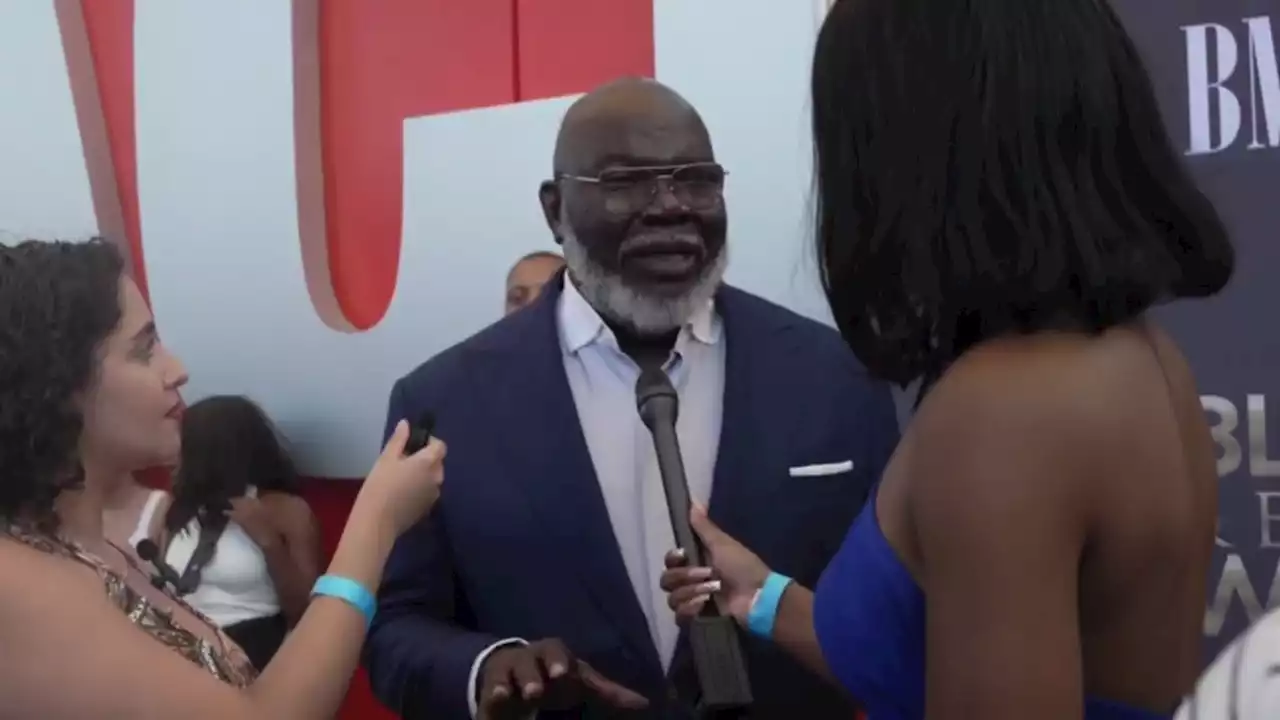 Bishop T.D. Jakes Honored by Black Music and Entertainment Walk of Fame