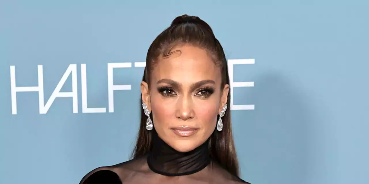 J.Lo Pole Danced for 12 Hours a Day to Prepare for the Super Bowl Halftime Show