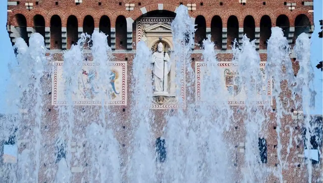 Siccità a Milano, ordinanza del sindaco Sala. Fontane chiuse, uso dell'acqua al minimo, negozi e uffici a 26 gradi