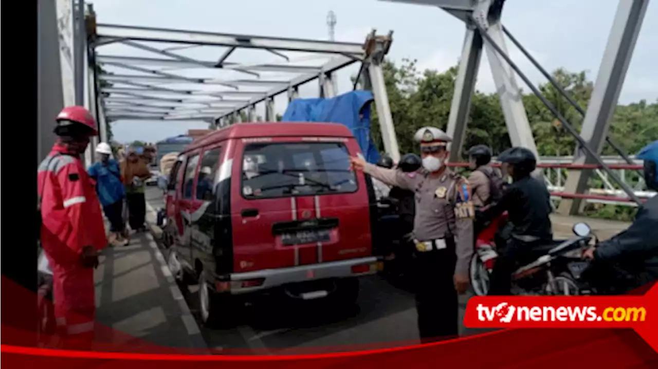 Diduga Kehabisan Bensin, Pencuri Gagal Bawa Kabur Mobil Curia