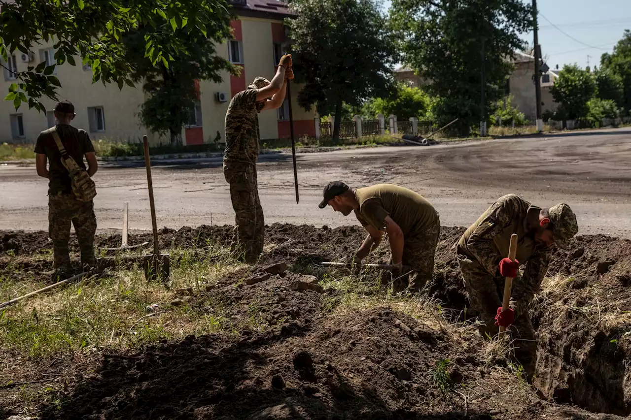 Ukraine accuses Russia of launching missiles from Belarusian airspace