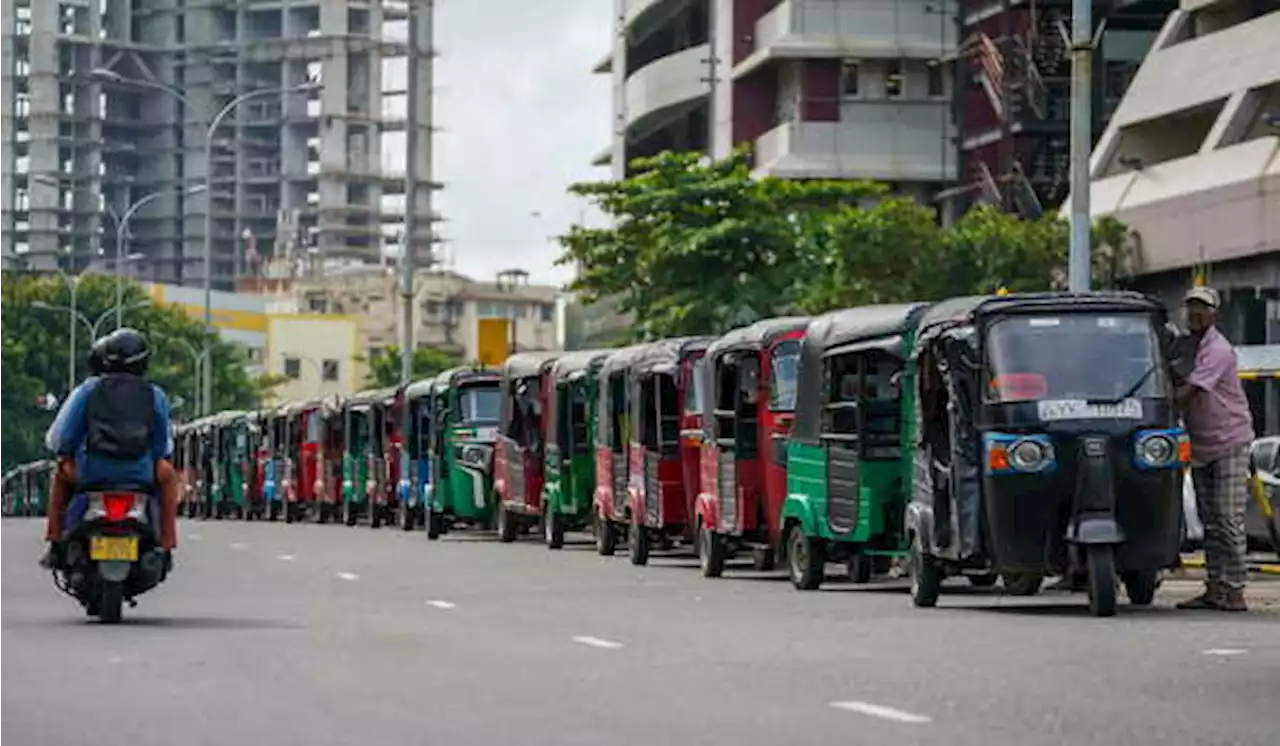 Sri Lanka Hampir Kehabisan Bensin dan Solar