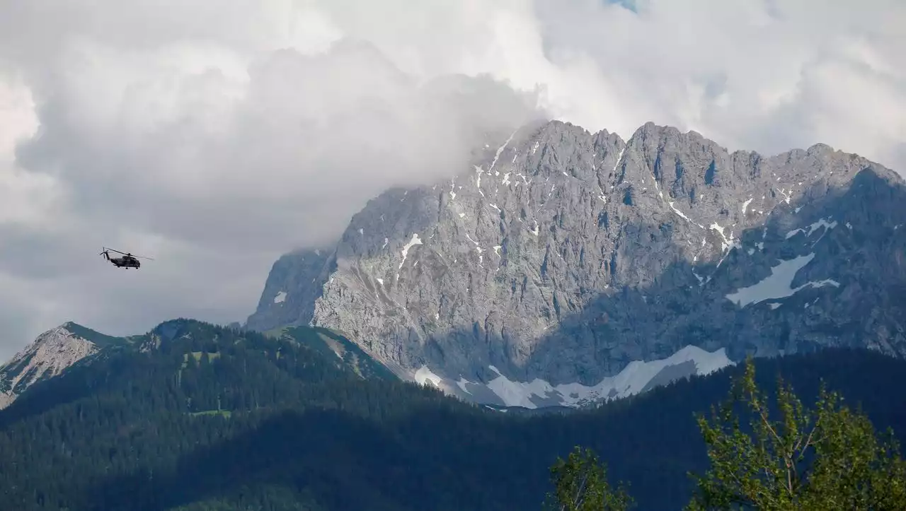 Tödlicher Absturz bei Klettertour: Zwei Menschen kommen im Karwendel ums Leben