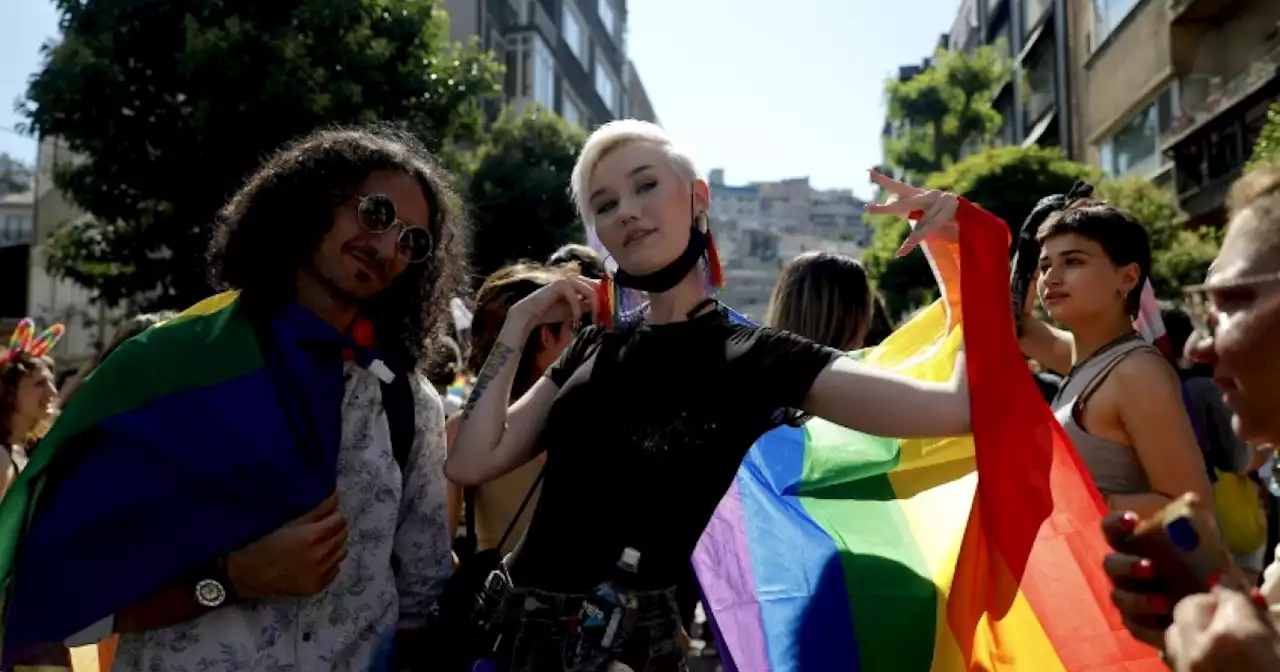 Police break up Istanbul Pride march, detain over 150