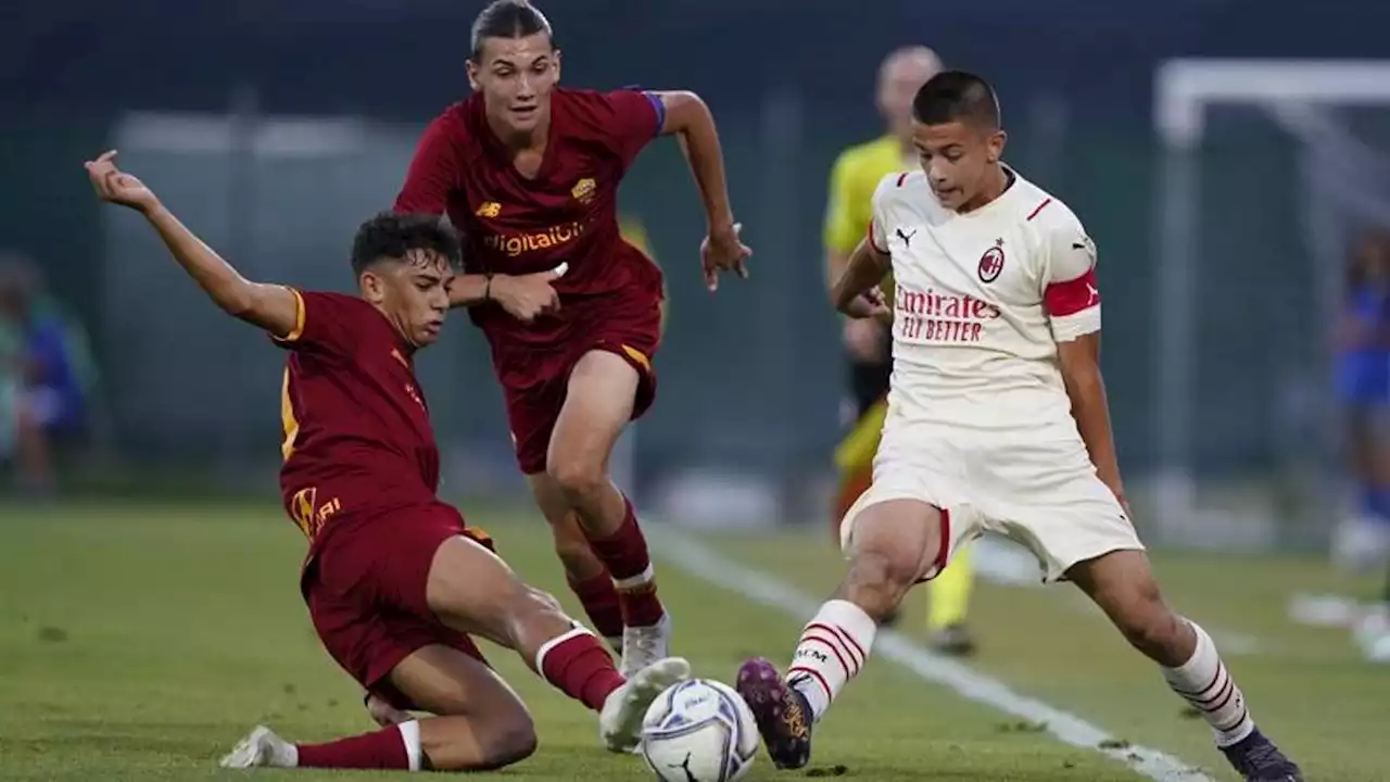 Colpo di testa ai supplementari, la Roma batte il Milan: è scudetto Under 16