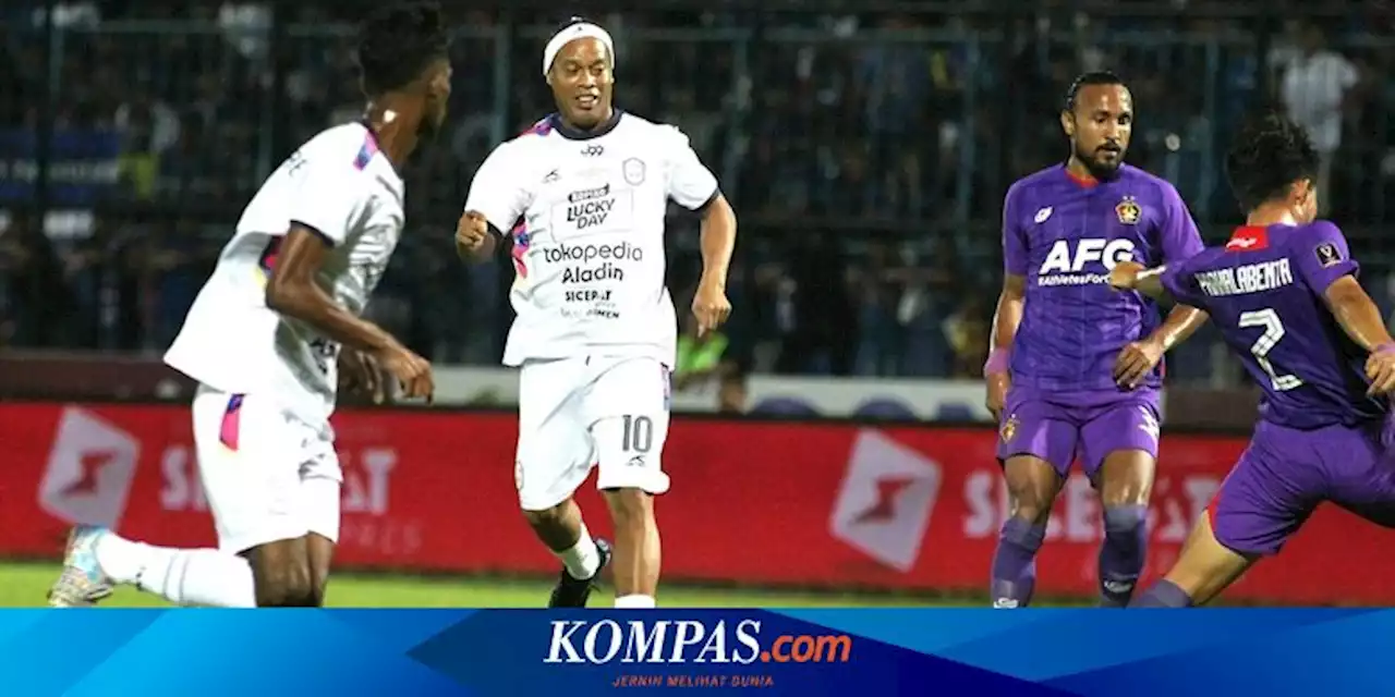 Hasil Trofeo Ronaldinho: R10 Tebar Senyuman, Umpan Cuek Jadi Andalan, Persik Raih Kemenangan