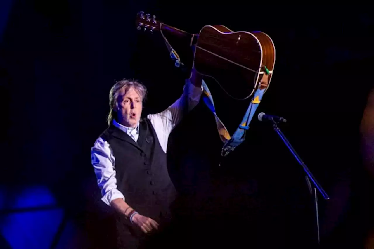 Paul McCartney wows Glastonbury with Dave Grohl and The Boss