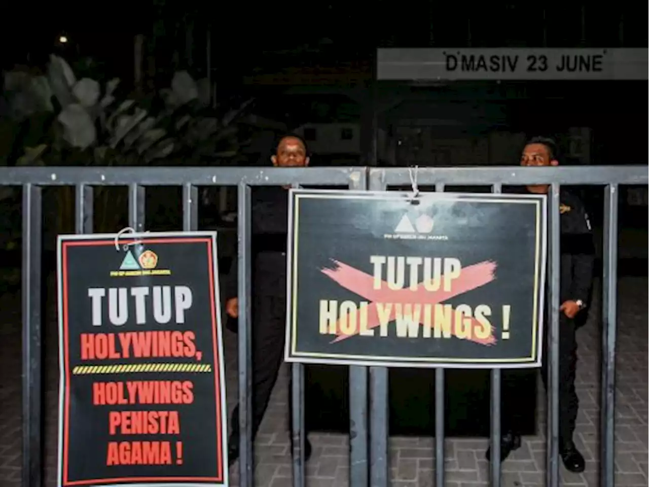 Pemprov DKI akan Berikan Sanksi kepada Holywings