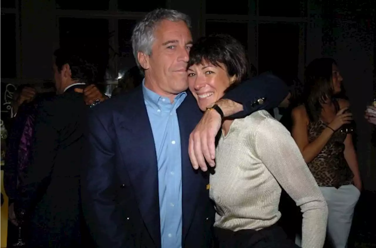 Ghislaine Maxwell put on suicide watch, may seek sentencing delay, lawyer says | Channel