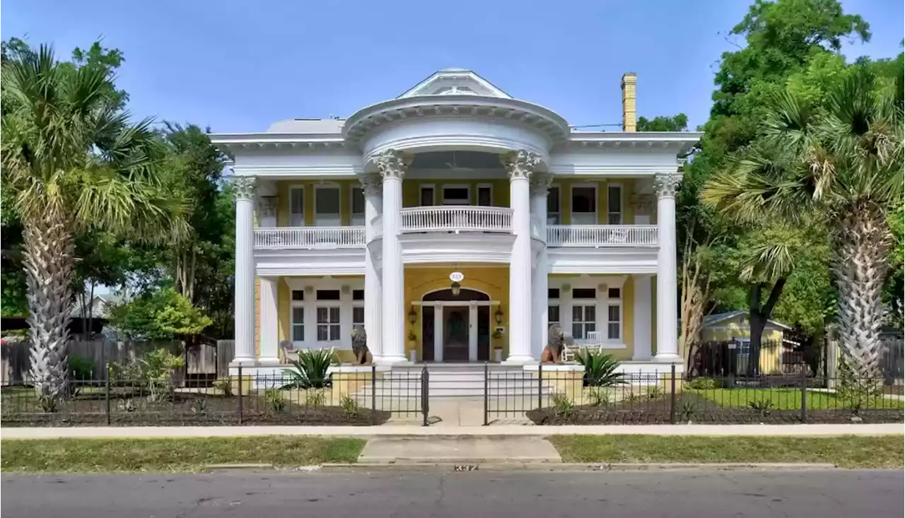 A historic home for sale in San Antonio's King William area was once a Masonic lodge