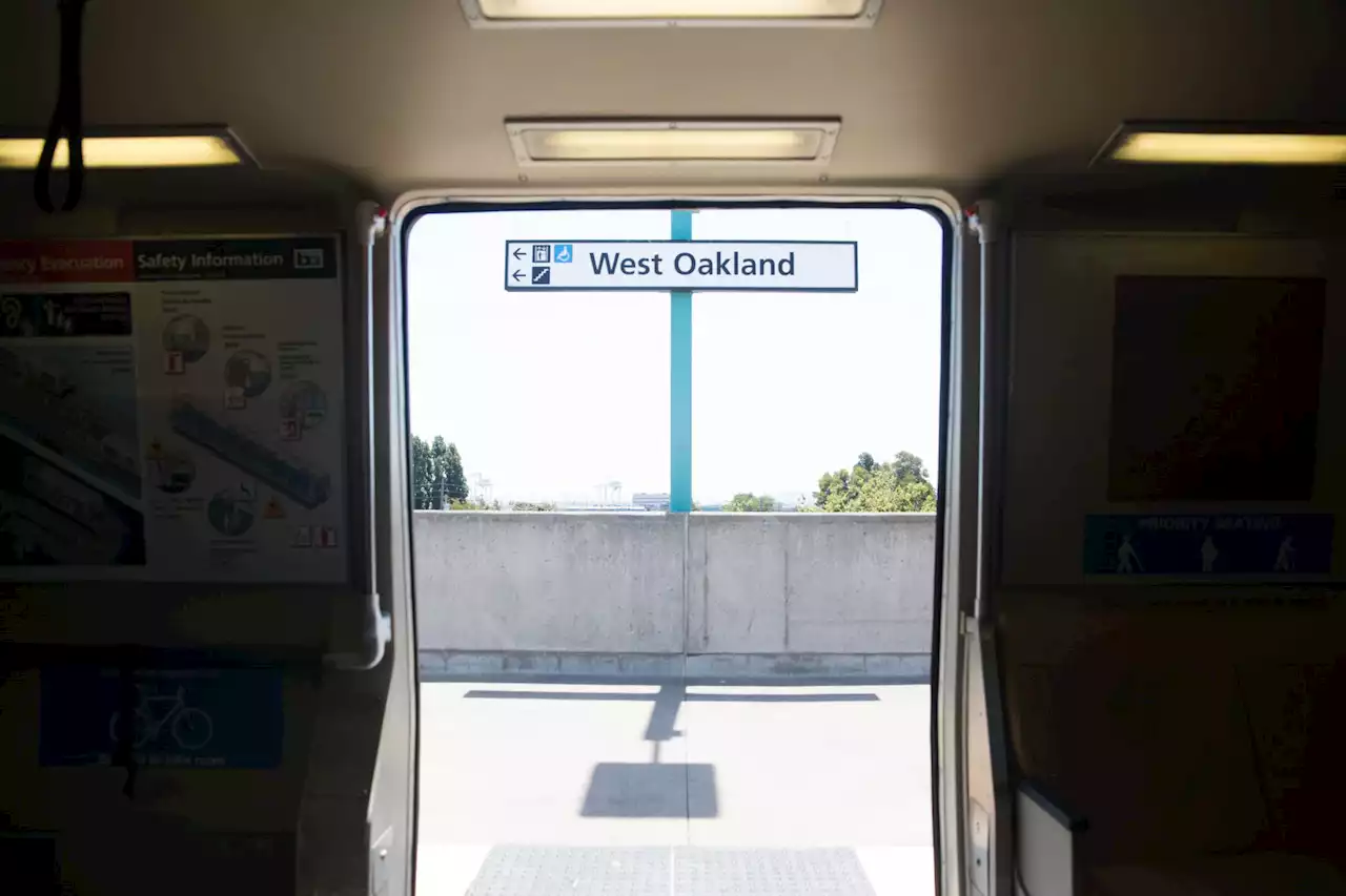 One man injured in shooting on BART train in West Oakland