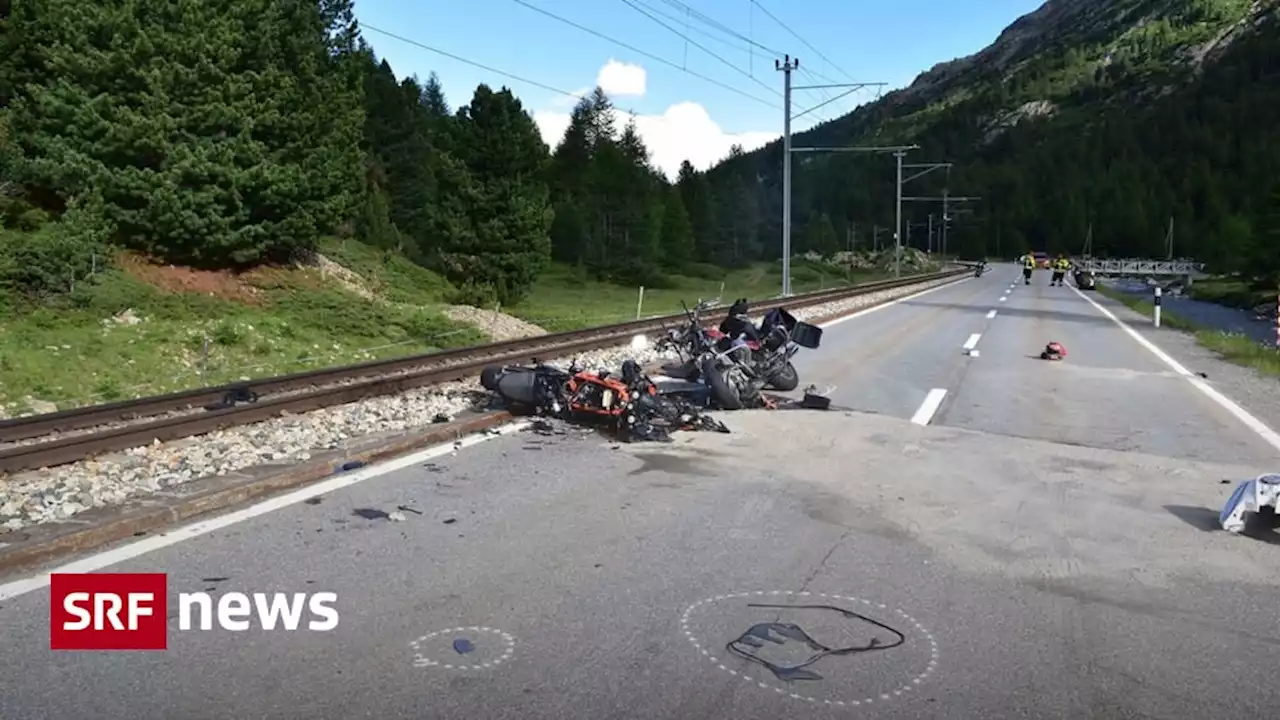 Unfallhergang noch unklar - Drei Todesopfer bei schwerem Verkehrsunfall am Berninapass