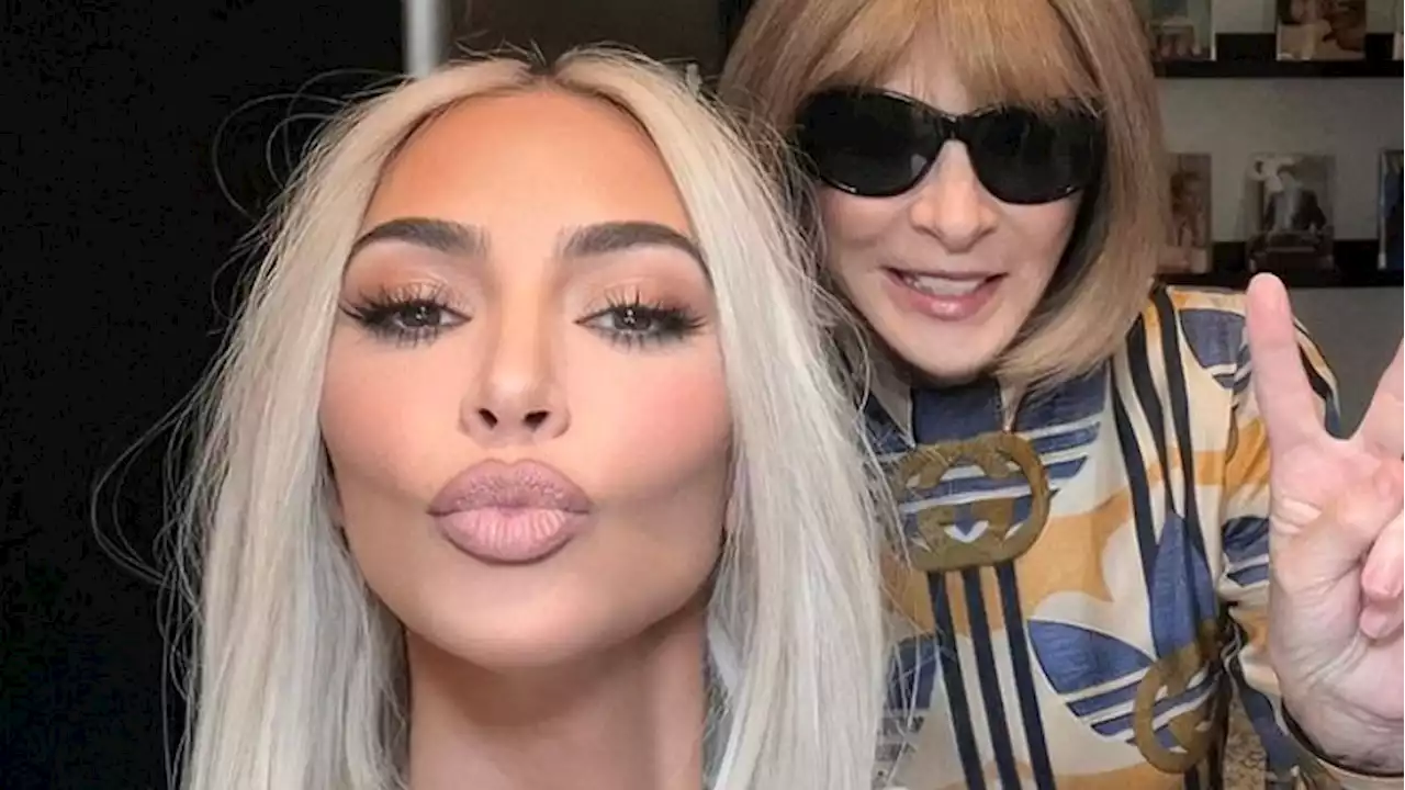 Kim Kardashian passa al caschetto in stile Anna Wintour