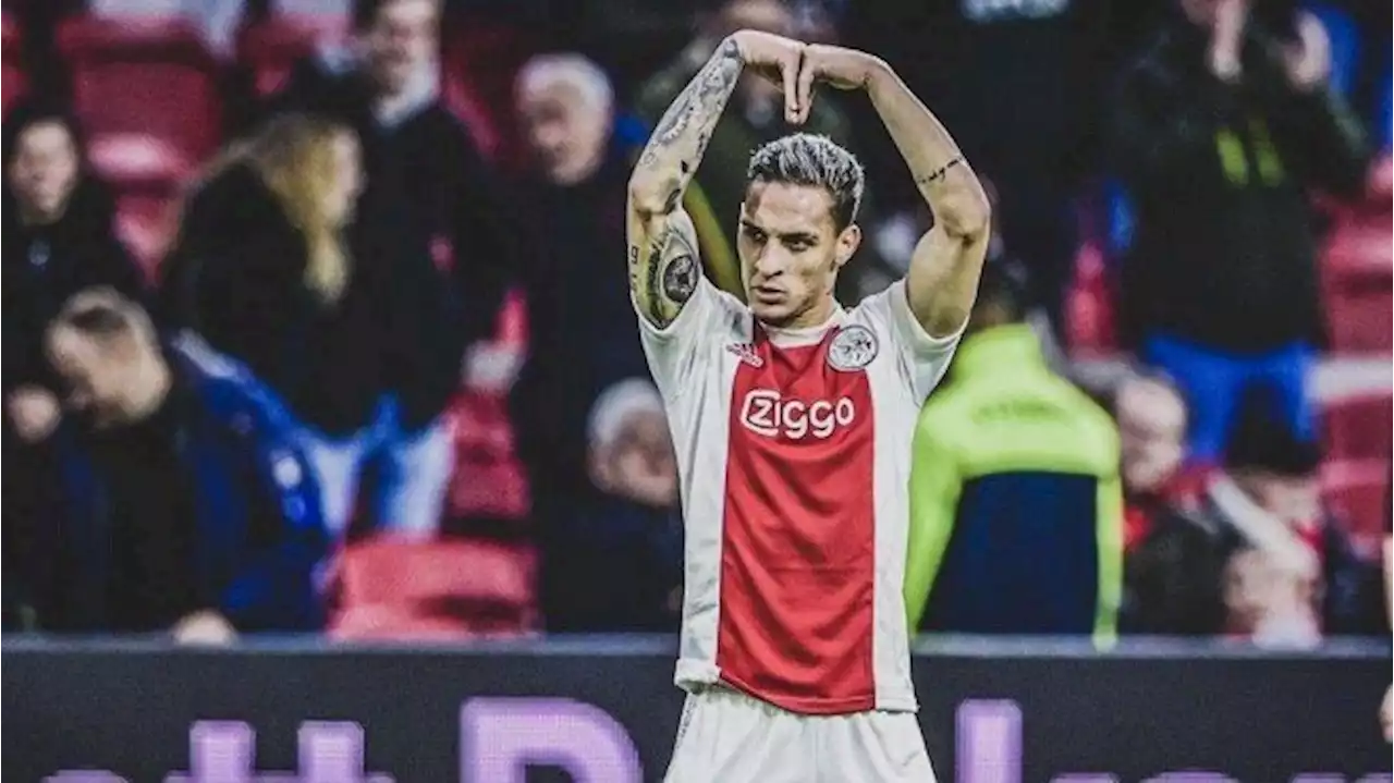 Winger Ajax Pemilik Gocekan Maut Desak Transfer ke MU?