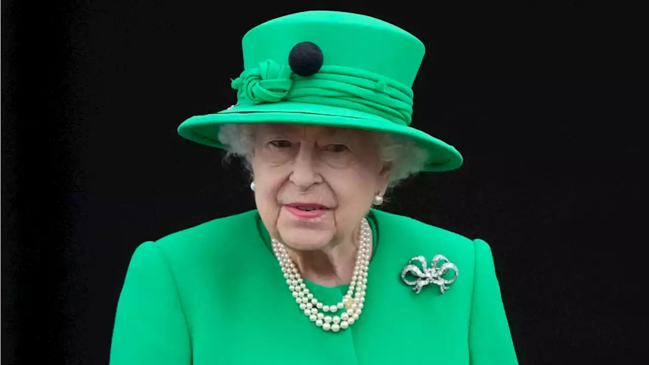 Queen Elizabeth II travels to Scotland for week of events