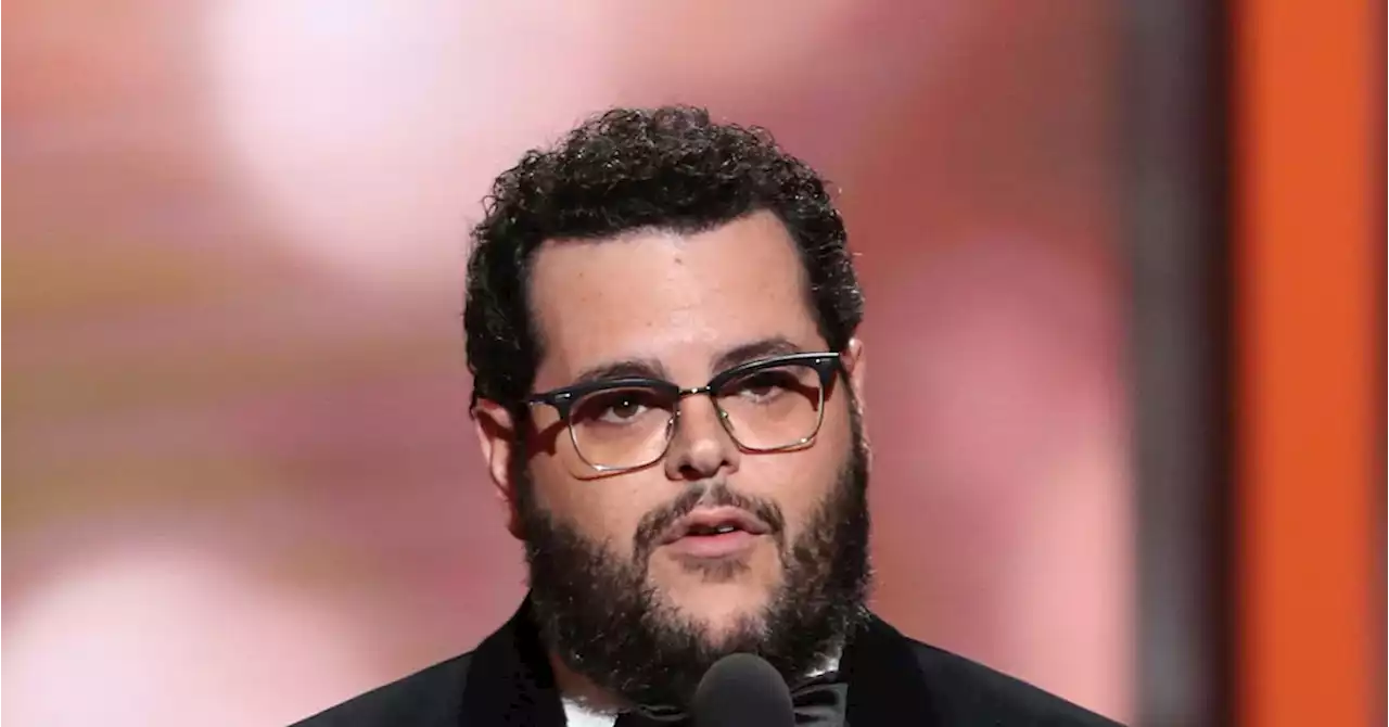 Josh Gad Mourns Death of His 20-Year-Old Nephew - E! Online