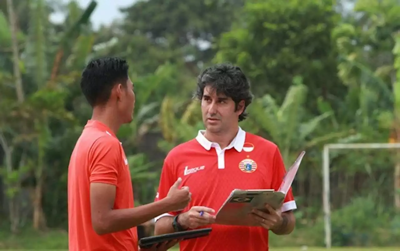 Siapa Lebih Cerdik, Pelatih Bali United atau Visakha FC?