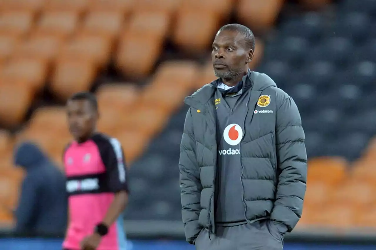 Ex-Kaizer Chiefs midfielder pleads with fans to give Zwane time